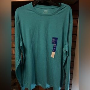 Apt 9 shirt. XXL.